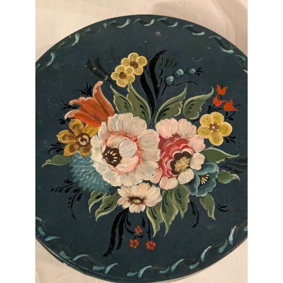 Norwegian Rosemaling Wooden Box Roses Round Lid Flowers Handpainted Signed Vtg - Picture 5 of 16